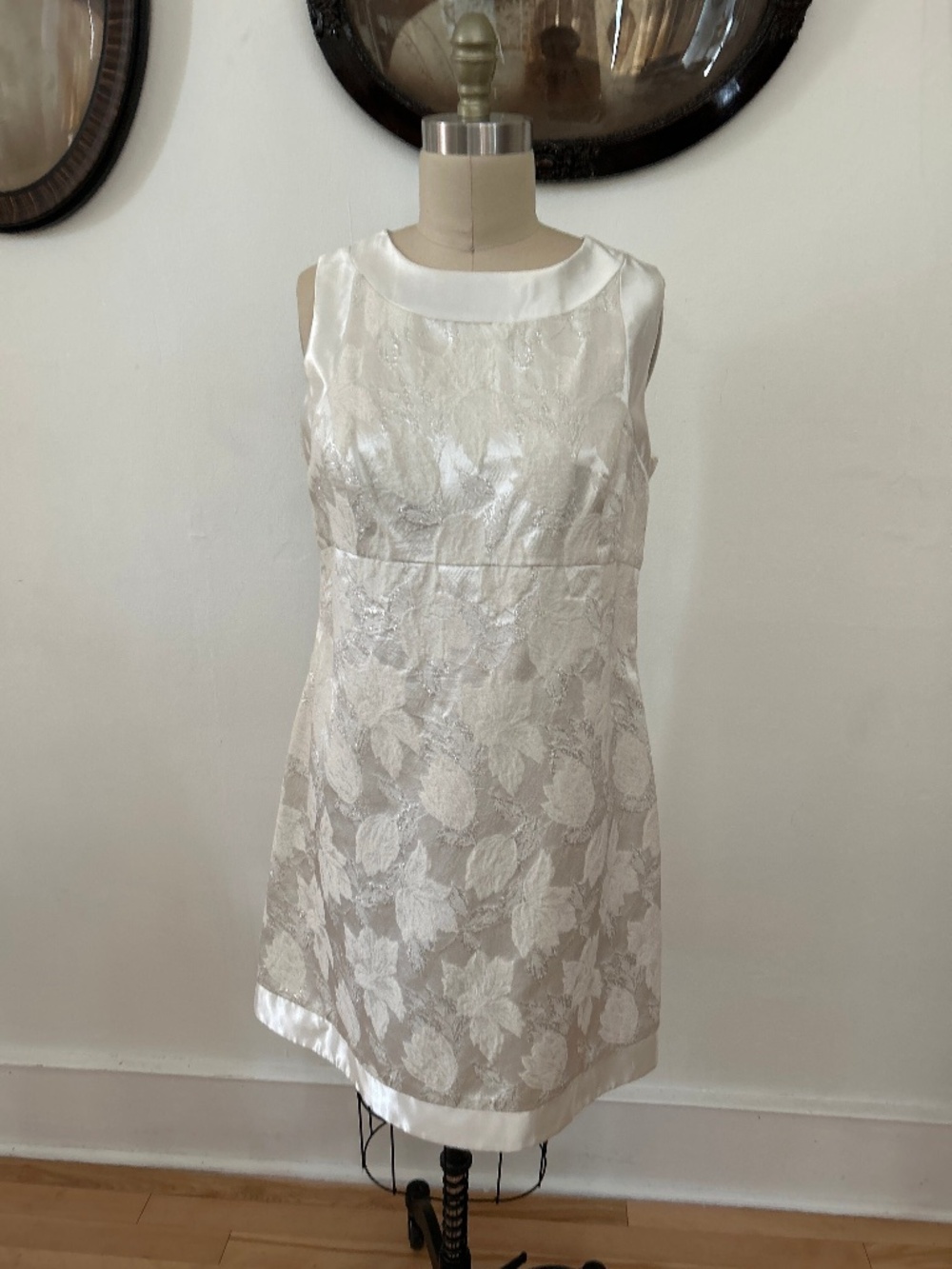1990’s Does 1960’s Jessica McClintock White Brocade Party Dress